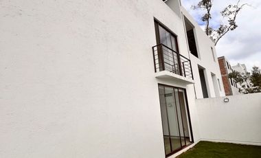 Casa en Venta en Altus, Lago Esmeralda