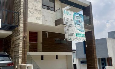 Casa en Venta en Altus, Lago Esmeralda