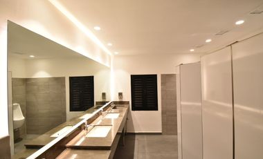 Se vende oficina en Ciudad Granja Zapopan en nuevo edificio