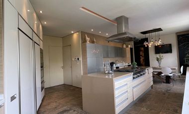 Residencia en Bosques de la Herradura en Renta
