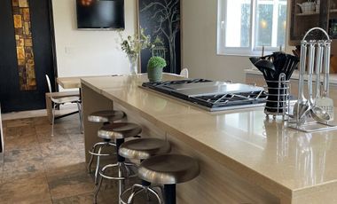 Residencia en Bosques de la Herradura en Renta