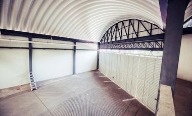 BODEGA A LA RENTA