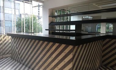CASA CON USO DE SUELO COMERCIAL A LA RENTA EN ANZURES