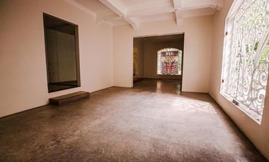 CASA CON USO DE SUELO COMERCIAL A LA RENTA EN ANZURES