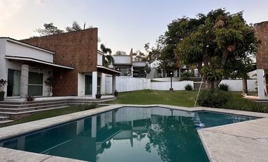 Casa en venta en José Ortiz, Oaxtepec, Morelos