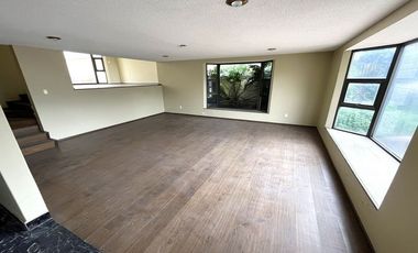 Casa en venta en Lomas de Tecamachalco
