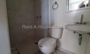 Departamento en Renta en Calle 21 de Marzo, Palo Solo RU 25-3096.