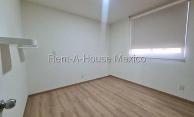 Departamento en Renta en Calle 21 de Marzo, Palo Solo RU 25-3096.