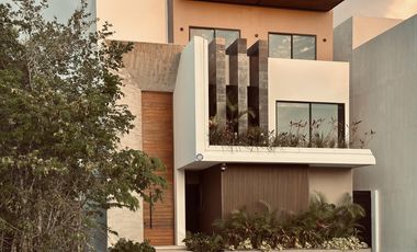 Casa en  RENTA