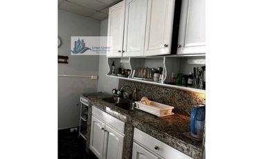 VENTA DE CASA EN LAS LOMAS POR DEBAJO DEL AVALUO Y CON TODO ADENTRO