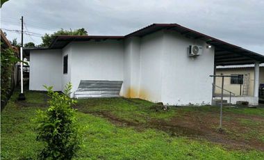 VENTA DE CASA EN LAS LOMAS POR DEBAJO DEL AVALUO Y CON TODO ADENTRO