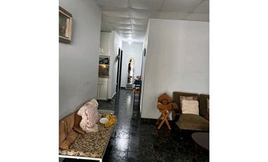 VENTA DE CASA EN LAS LOMAS POR DEBAJO DEL AVALUO Y CON TODO ADENTRO