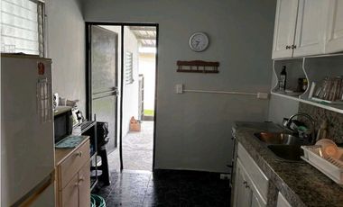 VENTA DE CASA EN LAS LOMAS POR DEBAJO DEL AVALUO Y CON TODO ADENTRO