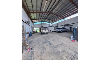 ALQUILER DE GALERA EN JUAN DIAZ DE 500 MTRS2 JD