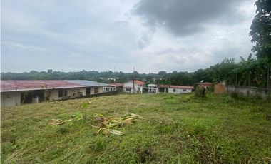 TERRENO / 24 DE DICIEMBRE / VILLA MARTA / 600 M / AREA RESIDENCIAL JC