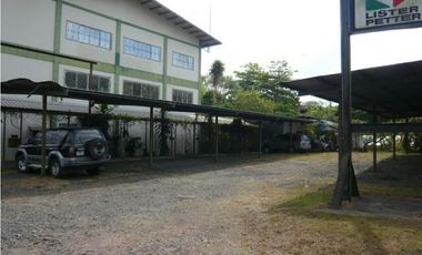 SE VENDE EDIFICIO COMERCIAL CON GALERA UBICADA EN CHILIBRE