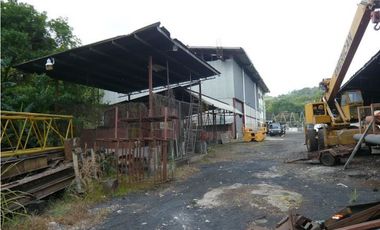 SE VENDE EDIFICIO COMERCIAL CON GALERA UBICADA EN CHILIBRE