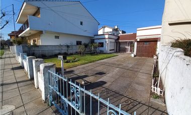 CASA 3 AMB con GARAJE y PARQUE - MAR DEL PLATA