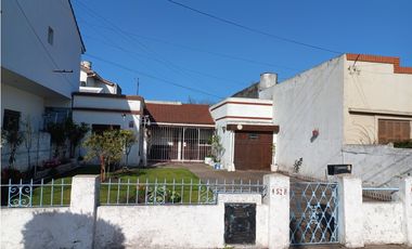 CASA 3 AMB con GARAJE y PARQUE - MAR DEL PLATA