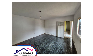 Se Vende Casa de 3 Dorm, 1 Baño, Patio, Garaje, Asador y un Depto Ind