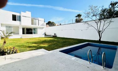 Casa Moderna en Fraccionamiento Brisas Temixco Morelos