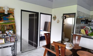 Estrene Casa De Campo En Sibaté Finca De 15.000m² (2.3 Fanegadas), Vía Pavimentada.