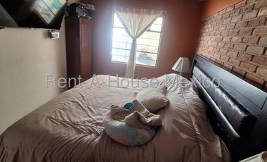 Casa Amueblado en Venta en El Seminario, Toluca JL 25-3326.