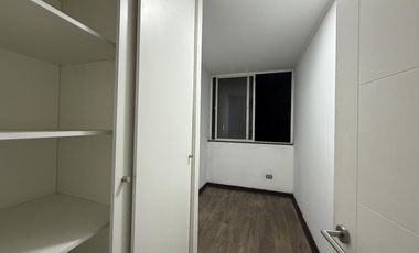 Se Arrienda Depto recién pintado, Tercera Avenida 1221