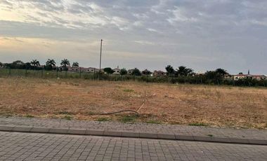 Venta de terreno en Isla Celeste