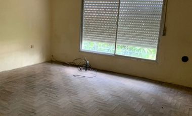 Casa en venta en Quilmes Este