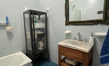 Casa PH en venta en Lanus Oeste