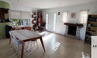 21 esquina 46-Casa en venta Villa del Plata