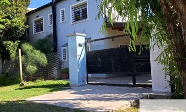 21 esquina 46-Casa en venta Villa del Plata