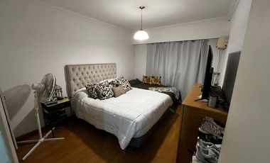 Casa PH en venta en Barrio Parque