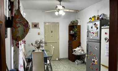 Casa PH en venta en Barrio Parque