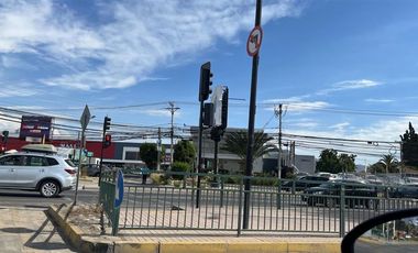 Local Comercial en Arriendo en Strip Center Machalí