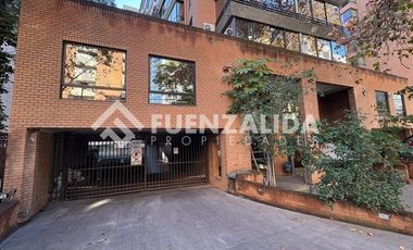 Oficina en Venta en San Sebastian/ Metro Tobalaba