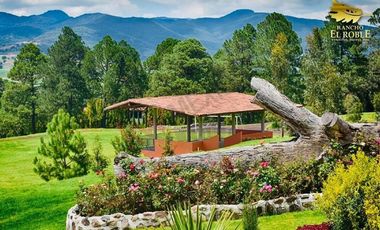 Se Vende: Hotel Resort y Centro de Eventos de Alta Gama en Entorno Natural