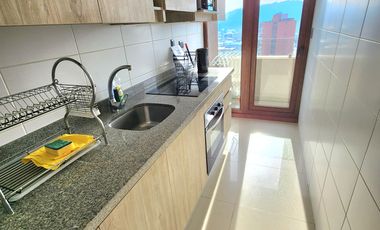 SE VENDE CÓMODO DPTO EN EL CENTRO DE 2D-2B