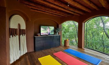 Hermosa casa en venta en Valle de Bravo