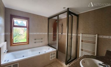 Casa en Arriendo en Teniente Vidal