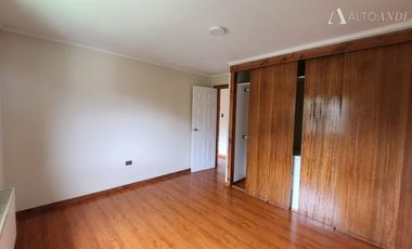 Casa en Arriendo en Teniente Vidal
