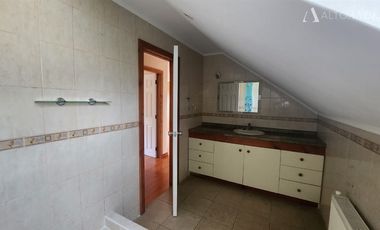 Casa en Arriendo en Teniente Vidal