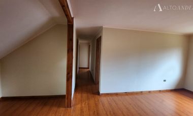 Casa en Arriendo en Teniente Vidal