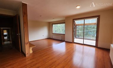 Casa en Arriendo en Teniente Vidal