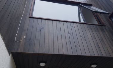 Venta de casa de 132 m2. c/u, estilo moderno, zona residencial  de adultos mayores, Quillota.