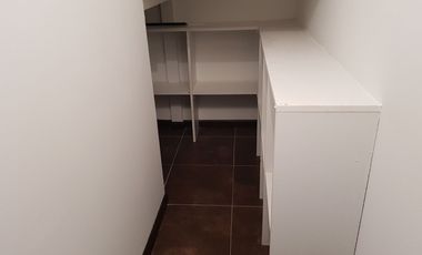 Venta de casa de 132 m2. c/u, estilo moderno, zona residencial  de adultos mayores, Quillota.