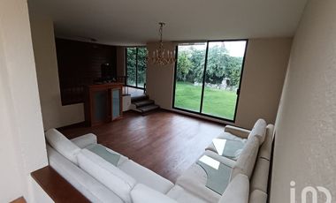 Hermosa Casa en renta en San Jerónimo Lídice