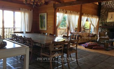Casa de veraneo con playa propia