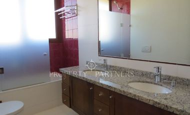 Casa en El Venado con amplio jardín